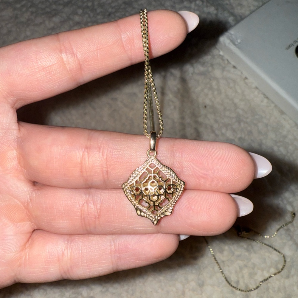 Kendra Scott